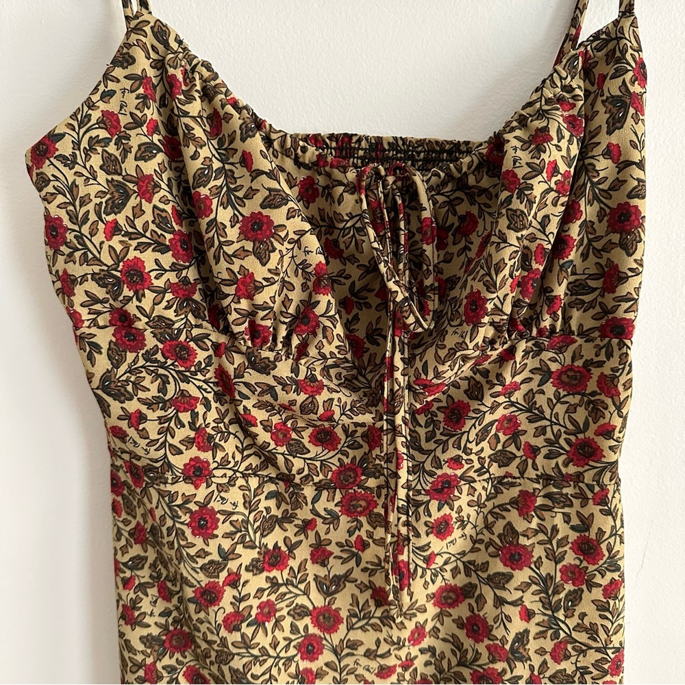 Cute floral print dress